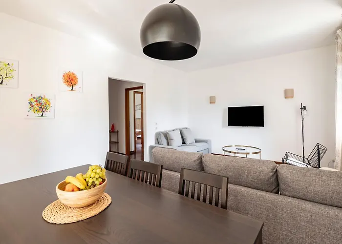 Apartament Guesthost - Near Cathedral