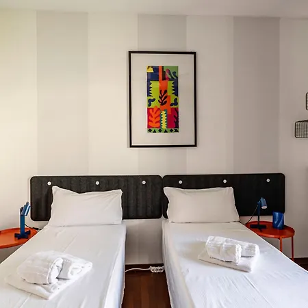 Guesthost - Near Cathedral Lägenhet