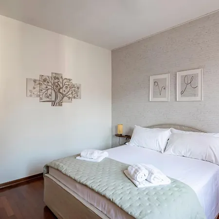 Lägenhet Guesthost - Near Cathedral Padua