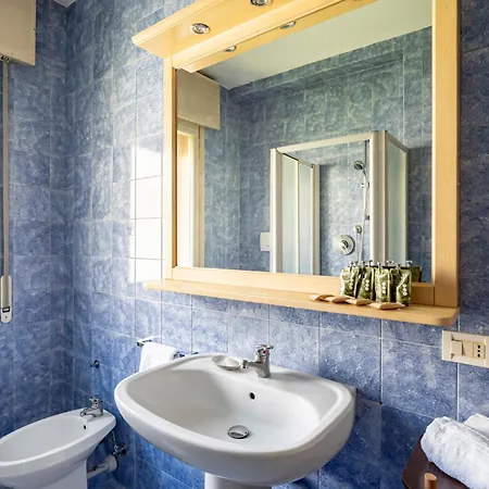 Guesthost - Near Cathedral