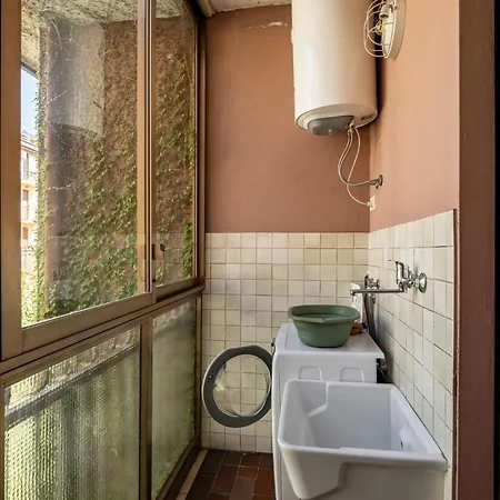 Lägenhet Guesthost - Near Cathedral