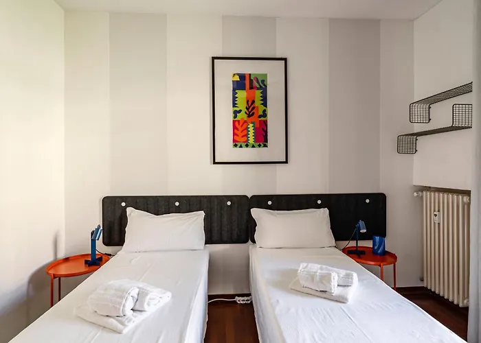 Guesthost - Near Cathedral Appartamento